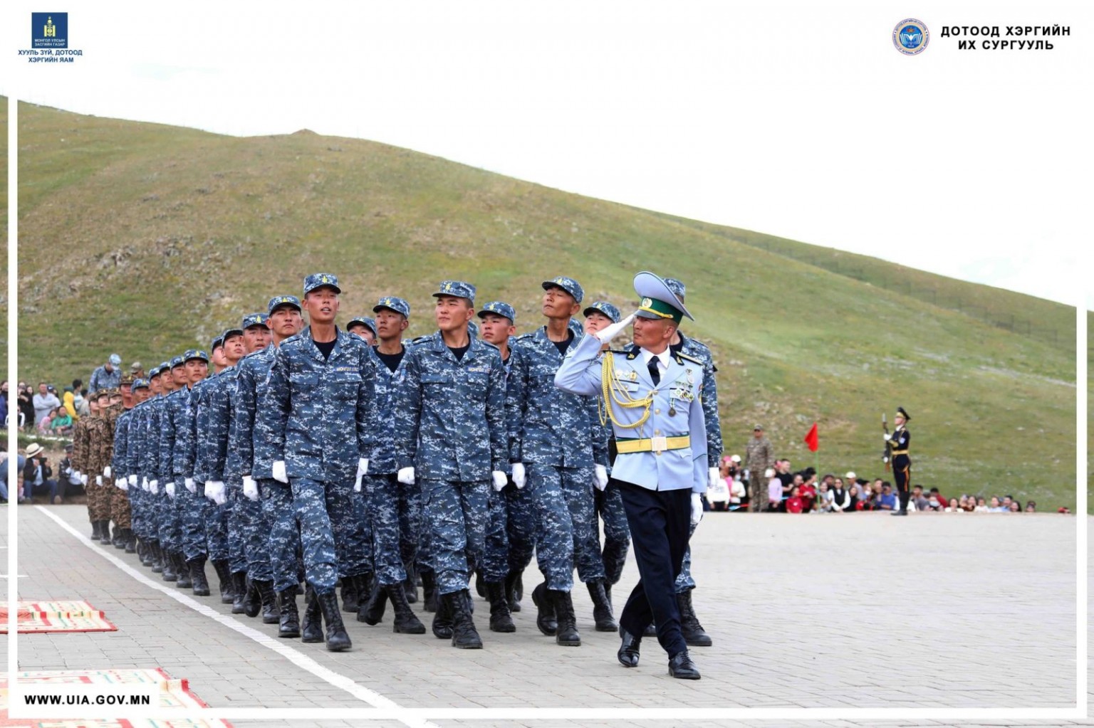 Шинэ элсэгчид Монгол Улсын цэргийн тангараг өргөлөө